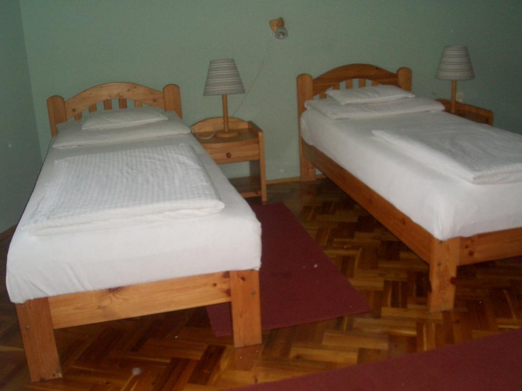 Apartments-Mini-Hotel Csongrád Стая снимка